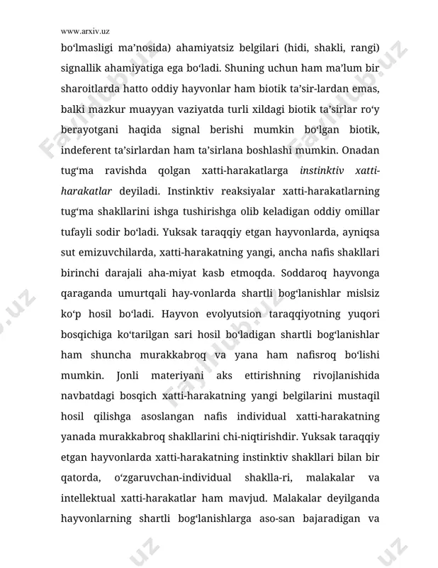 , balki o‘sha to‘daning alohida bir vakili «tili»ga nisbatan instinktiv reaksiyalari ham rivojlan-ganligini ko‘rish mumkin. ganglioz asab tizimiga ega bo‘lgan hayvonlardagi «til» gavdasini ma’lum bir ko‘rinishda tutish bilan akustik signallar, kimyoviy (hid bilish) axborotlar, turli suykalishlar orqali ifoda etiladi. yuksak taraqqiy etgan hayvonlar (qushlar, sut emizuvchilar)ning to‘dasida ham o‘zaro munosabatlarning muayyan shakllari mavjuddir. hayvonlarning har qanday tarzda biron-bir to‘daga birlashuvi bilan aloqa qilishlari uchun zarur bo‘lgan «til»ning paydo bo‘lishiga olib keladi. hayvonlarda qiyofa, suykalish «til»idan tashqari, eshitiladigan signallar «til»i ham bor. sayroqi qushlarda, delfinlarda, maymunlarda murakkab tovush signali borligi bayon qilib o‘tildi. chiqariladigan tovush hayvonning emotsional holatini aks ettiradi. bitta to‘dadagi hayvonlar bir-birining tovush reaksiyalariga qarab mo‘ljal olishadi. tovush reaksiyalari to‘daning vakillariga o‘z sherik-larining qanday holatdaligi haqida qo‘shimcha axborot yetkazadi va shu yo‘sinda to‘daning ichida xatti-harakatni yo‘naltirib turadi. hayvonlarning «tili»da faqat bitta narsa yetishmaydi –hayvonlar-ning «tili» odamlarning tilidan farqli o‘laroq, tajribani ifoda etish vositasi bo‘lib xizmat qila olmaydi. shuning uchun …