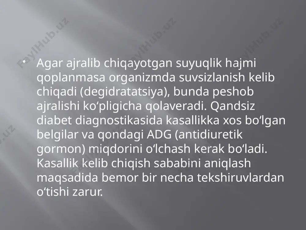 y oʻsishi va jinsiy yetilishida kamchiliklar kuzatiladi. qandsiz diabet asoratlari ushbu kasallik organizm suvsizlanishiga olib kelishi bilan xavflidir. suvsizlanishda umumiy holsizlik, taxikardiya, koʻngil aynishi, psixik oʻzgarishlar, qonning quyuqlashib ketishi, kollaps holatiga tushish, arterial bosimning pasayishi hamda nevrologik oʻzgarishlar bilan kechadi. organizmda kuchli suvsizlanish roʻy bersa ham peshob ajralishi koʻpligicha qoladi. diagnostika qandsiz diabetga shubha qilish uchun doimiy kuchli chanqoq hissi va sutkalik ajralayotgan peshob hajmining 3 litrda koʻpligidir. sutkalik ajralayotgan peshob hajmini aniqlash uchun zimnitskiy sinamasi oʻtkaziladi. peshob analizida siydikning nisbiy zichligi pastligi, giperkalsiyemiya va gipokaliyemiya holatlari aniqlanadi. qandli diabetdan farqlash maqsadida och qoringa qondagi glyukoza miqdorini tekshirish kerak boʻladi. diagnostikani tasdiqlash uchun qonda adg miqdori tekshiriladi va uning miqdori normadan past holatda ekanligi aniqlandi. kasallik sababini aniqlash maqsadida rentgenografiya, psixonevrologik, oftalmologik tekshiruvlar oʻtkaziladi. mrt yordamida bosh miyadagi oʻzgarishlar hamda oʻsmalar aniqlanadi. qoʻshimcha sifatida buyraklar utt (uzi) tekshiruvi va kt oʻtkaziladi. baʼzida buyraklardan biopsiya olinadi va mikroskop ostida uning hujayraviy …