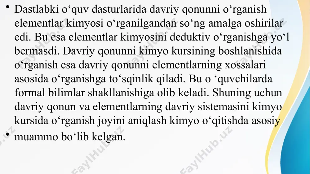 umumiy xossalarini bilish mumkin. bu mavzuni o‘tishda muammoli vaziyat hosil qilish uchun yetarlicha materiallar mavjud. d.i. mendeleyevning davriy qonuni va elementlarning davriy sistemasi kimyo o ‘qitish metodikasi fanining nazariy asosi hisoblanadi. chunki bu mavzu asosida bilimlarni sistemali bayon qilish va mantiqiy bog‘lanishni amalga oshirish yuzaga chiqadi. kimyoviy elementlar davriy sistemasi. elementlar davriy sistemasi davriy qonunning grafik ifodasidir. bu sistema davr va guruhlarga bo'linadi. hozir davriy sistemada 109 ta element bo'lib, ular yettita davr, o'nta qator va sakkizta guruhga joylashtirilgan. davrlarning har biri katta va kichik davrlarga bo'linadi. i,ii,iii davrlarning har biri faqat bir qatordan tuzilgan bo'lib, ular kichik davrlar, iv,v,vi davrlarning har biri ikki qatordan tuzilgan bo'lib, ular katta davrlar hisoblanadi. vii davr tugallanmagan davr hisoblanadi. birinchi davrdan boshqa hamma davrlar ishqoriy metallar bilan boshlanib inert gazlar bilan tugaydi. har qaysi davrda elementlar atom massasining ortib borishi bilan (chapdan o'ngga siljigan sari) elementlarning kimyoviy xossalari asta-sekin o'zgarib boradi: metallik xususiyati …