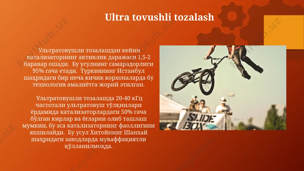 da qizdirish orqali uning faol markazlarini tozalash va faolligini 10-15% ga tiklash mumkin, bu germaniyaning myunxen shahridagi laboratoriyalarda amalga oshirilgan. katalizatorni qayta ishlash ba'zi katalizatorlarning faolligini tiklash uchun, masalan, gidrogenatsiya jarayonida ishlatiladigan nikel katalizatorlarida, 5% li sirka kislota eritmasida 12 soat davomida yuvilishi va keyinchalik quritilishi kerak. bu andijon viloyatidagi kimyo zavodlarida tekshirilgan va tasdiqlangan. katalizator faolligini tiklashning bir usuli, masalan, avtomobil katalizatorlarida 400-600°c haroratda 2-3 soat davomida havo oqimini o'tkazish orqali kuyish mahsulotlarini yo'q qilishdan iborat bo'lib, bu usul toshkentdagi avtomobil ta'mirlash sexlarida qo'llaniladi. oksidlovchi regeneratsiya oksidlovchi regeneratsiya jarayoni, 300-500°c haroratda, havo yoki kislorod oqimi yordamida, rossiya va germaniya zavodlarida ishlab chiqarilgan katalizatorlarning faolligini tiklashda samarali qo‘llaniladi. oksidlovchi regeneratsiya usuli, 10-20 soat davom etadigan jarayon bo'lib, o'zbekistondagi kimyo zavodlarida, katalizatorning ishlash muddatini uzaytirishda muhim rol o'ynaydi. membrana texnologiyalari membrana texnologiyalari yordamida katalizator faolligini tiklashda, masalan, 50 nm gözenekli membrana filtrlaridan foydalanish, 200°c da 3 soat davomida issiqlik bilan ishlov …