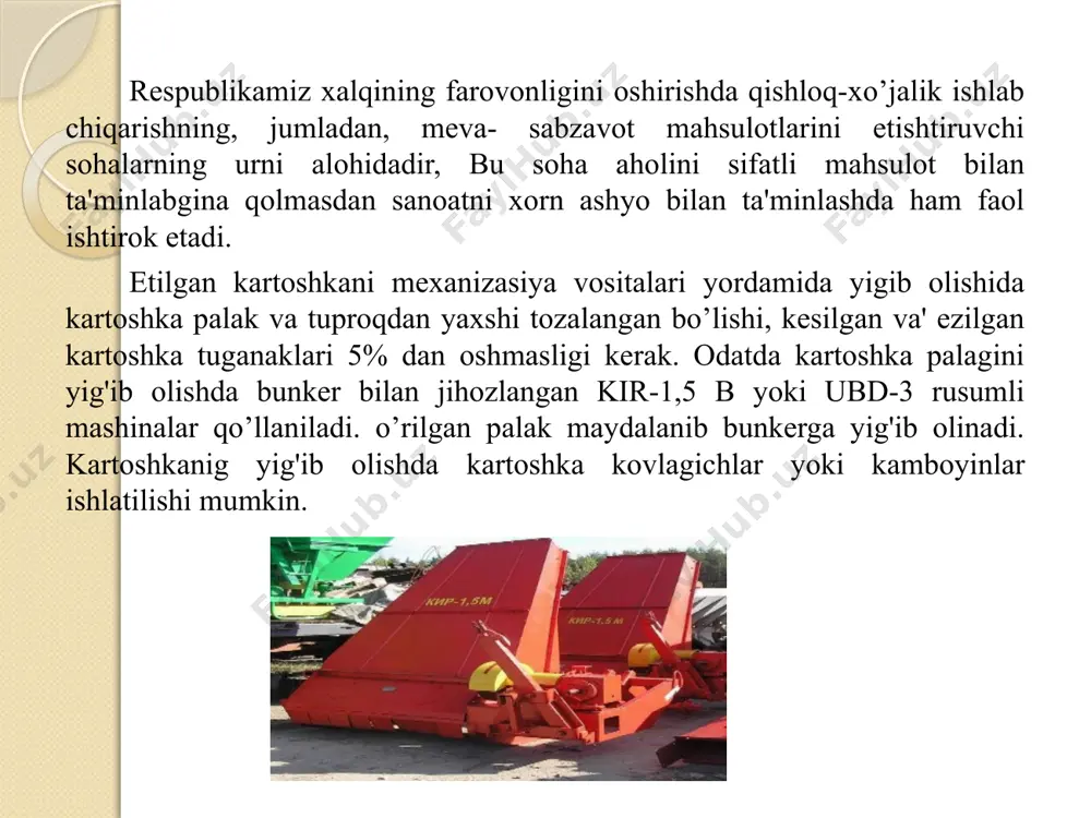 koniga egadir. qamrash kengligi 11 m bo’lgan platforma shaklida ham ishlashi mumkin. ish unumi karam yiglslida 6,35 ga/soat, pomidor, bodring terishda 0,2 ga/soatni tashkil etadi, platforma 6 yoki 9 kn sinf-dagi traktorlar bilan agregatlanib, 8-14 kishi xizmat qiladi. skt-2 o’ziyurar pomidor terish kombaynidan pomidorlarning bir tekis pishar navlarini-, asosan konservalash uchun ekilgan pomidorni terishda foydalanadi, bu kombayin pomidorni tupi bilan qirqib oladi, tupdan hosilni ajratib saralash 'trasporteriga uzatadi. shikastlanmagan pomidorlar kulda teriladi va bunkerga etkazib beriladi, bu kombayn ikki xil texnologik sxemada ishlashi mumkin: pomidorni saralab yoki saralamasdan terib olish. saralanmasdan terib olingan pomidorni trasport vositasiga yo’naltiradi va ularga spt-15 saralash punkitida ishlov beriladi. bu puknt pomidorlarni yuvishga, etilganligiga qarab saralashga va shikastlanganlarini ajratishga mo’ljallangandir. msk-1 karam uzish kombayni karamni mexanizasiya yordamida yalpi uzib olishga mo’ljallangan. bunda kararn boshlari tovar holiga keltirilib yoki butunlayicha uzib olinib, bir yo’la transport vosytalariga ortiladi. kombayn ish unumi 0,18 ga/soat bo’lib, 14 kn sinfdagi …