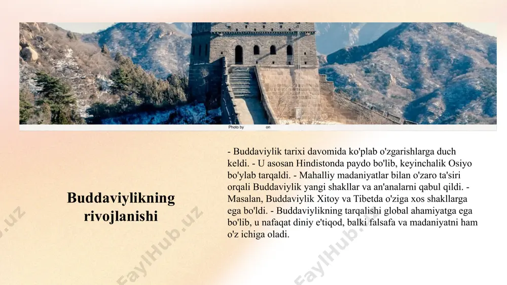 o'ynaydi. u urush va zo'ravonlikka qarshi kurashda, tinchlik va adolatni ta'minlashda asosiy tamoyil sifatida ko'riladi. ahimsaning asosida tushuncha, odamlar o'rtasidagi munosabatlarni yaxshilash va ijtimoiy adolatsizliklarga qarshi kurashish yotadi. ahimsa madaniyatga chuqur ta'sir ko'rsatadi, bu esa san'at, adabiyot va urf-odatlarda o'z ifodasini topadi. masalan, ahimsa g'oyalari ko'plab san'at asarlarida aks etadi, bu esa tinchlik va o'zaro hurmatni targ'ib qiladi. shuningdek, ko'plab madaniyatlarda ahimsaga asoslangan qadriyatlar mavjud. ahimsaga asoslangan jamoaviy tashabbuslar, masalan, tinchlik o'yinlari, mediatsiya dasturlari va ijtimoiy adolat loyihalari, jamiyatda ijtimoiy o'zgarishlarni amalga oshirishga yordam beradi. ushbu tashabbuslar ahimsaning ijtimoiy hayotdagi ahamiyatini ko'rsatadi va odamlarni tinchlik va hamjihatlikka chaqiradi. photo by tanuj adhikary on unsplash 1 2 3 meditatsiya va ahimsaning kelajagi meditatsiya va ahimsaning global ahamiyati zamonaviy dunyoda salomatlik va ruhiy barqarorlik uchun muhimdir. ular stressni kamaytirish, ichki tinchlikni ta'minlash va ijtimoiy aloqalarni mustahkamlashda katta rol o'ynaydi. meditatsiya va ahimsa shaxsiy va jamiyat rivojiga katta ta'sir ko'rsatadi. ular individual salomatlikni …