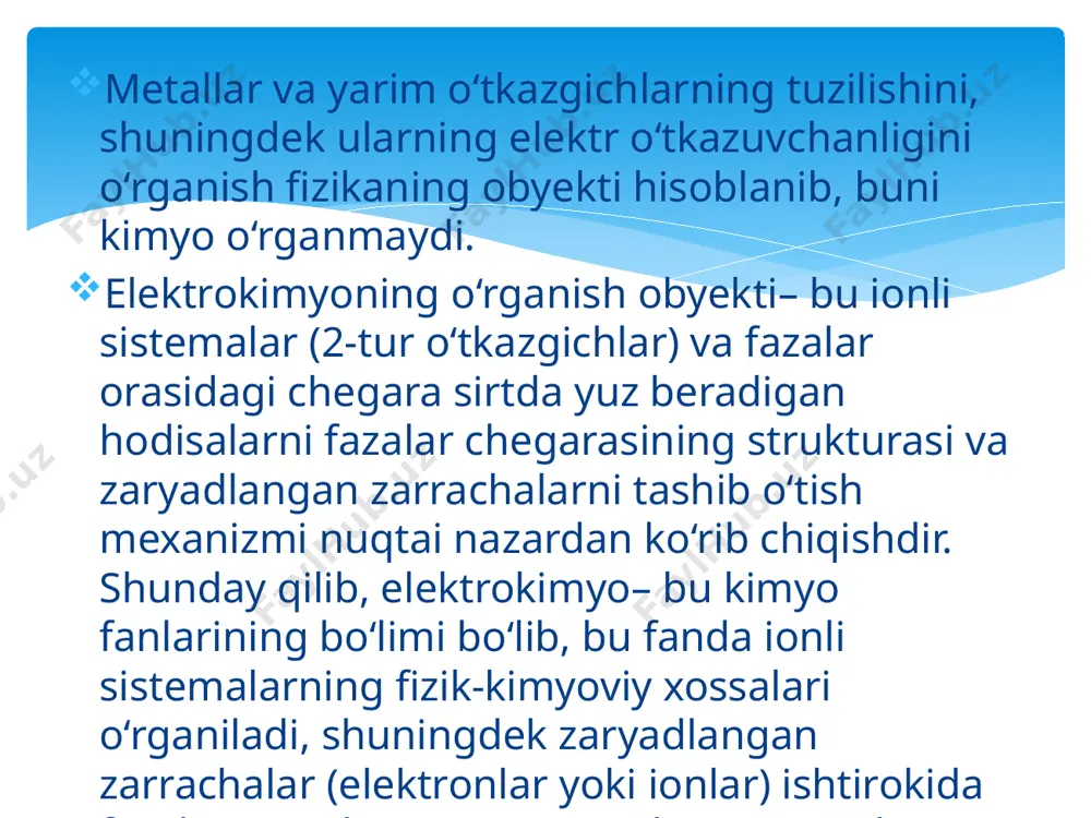 azuvchanlikni avval oshirishga keyin esa uni asta-sekin kamaytirishga olib keladi. metalllarning elektr o'tkazuvchanligi elektronlar kashf etilishidan ancha oldin, suyuq elektrolitlardagi oqimdan farqli o'laroq, metallarda oqimning o'tishi moddalarning o'tishi bilan bog'liq emasligi eksperimental ravishda ko'rsatildi. metalllarning o'tkazuvchanligi metall atomlarining tashqi qobiqlaridan ma'lum bir atomga tegishli bo'lmagan, ammo namuna atomlarining butun ansamblining mulkiga aylangan ko'p sonli valentlik elektronlarining mavjudligi bilan bog'liq. tashqi qobig'ida ko'proq elektronga ega bo'lgan metall atomlari ham yuqori elektr o'tkazuvchanligiga ega bo'lishi tabiiydir - bularga mis (cu), kumush (ag) va oltin (au) kiradi, bu har doim ularning qiymatini ajratib turadi. elektrotexnika va elektronika uchun metallar. yarimo'tkazgichlarning elektr o'tkazuvchanligi! to'g'ri yarimo'tkazgichlarning elektr o'tkazuvchanligi elektron tabiatga ega va ifloslanishlarga kuchli bog'liqdir. texnik foydalanish bu xususiyat zamonaviy elektronikaning kuchaytiruvchi va asosiy elementlarini yaratishda qo'llanilishini topdi. xarakterli yarimo'tkazgichlar atomlarning tashqi qobig'ining elektron juftlaridan kovalent bog'lar bilan o'zaro bog'langan atomlarning kristalli tuzilishini tashkil etuvchi to'rt valentli germaniy (ge) va kremniy (si). yarimo'tkazgichlarning elektr o'tkazuvchanligi …