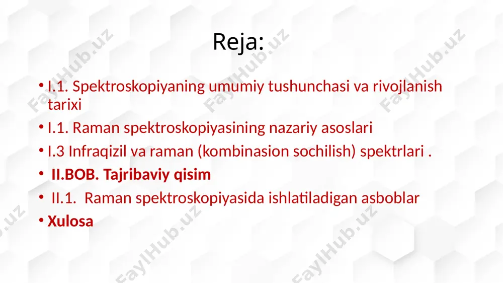 raman spektroskopiyasining asosiy nazariy tamoyillari quyidagilardan iborat: 1. raman effekti: raman effektining asosiy mohiyati shundan iboratki, fotonlar (yoki elektromagnit nurlanish) molekulalarga tushganda, ular bir qator to‘qnashuvlarga uchraydi. bu to‘qnashuvlar natijasida fotonning energiyasi o‘zgaradi. agar fotonning energiyasi ortsa, bu "stoks chizig‘i" deb ataladi, agar fotonning energiyasi kamaygan bo‘lsa, bu "anti-stoks chizig‘i" deb ataladi . stoks chizig‘i: agar fotonlar molekulaga energiya bera olgan holda tarqalgan bo‘lsa, ya’ni molekula yuqori energiya holatiga ko‘tarilgan bo‘lsa, tarqalgan foton energiyasini yo‘qotadi va uning uzunligi uzunroq bo‘ladi. bunday holat stoks chizig‘i deb ataladi tebranish spektrlari ikki shaklda, infraqizil (iq) yoki raman (kombinasion sochilish) spektrlari (rs) ko‘rinishlarida qayd qilinadi. infraqizil spektr moddaning iq sohadagi elektromagnit nurlarni yutish spektridir. moddani ultrabinafsha yoki ko‘zga ko‘rinuvchi yorug‘likning monoxromatik nurlari bilan yoritganda raman spektri hosil bo‘ladi. moddaga chastotasi ν bo‘lgan monoxromatik yorug‘lik oqimi ta’sir qilganda uning molekulalari qutblanadi va chastotasi ν±ν0i bo‘lgan (kombinasion sochilish) yorug‘lik nurlarini sochadi. bu yerda ν0i – molekula …