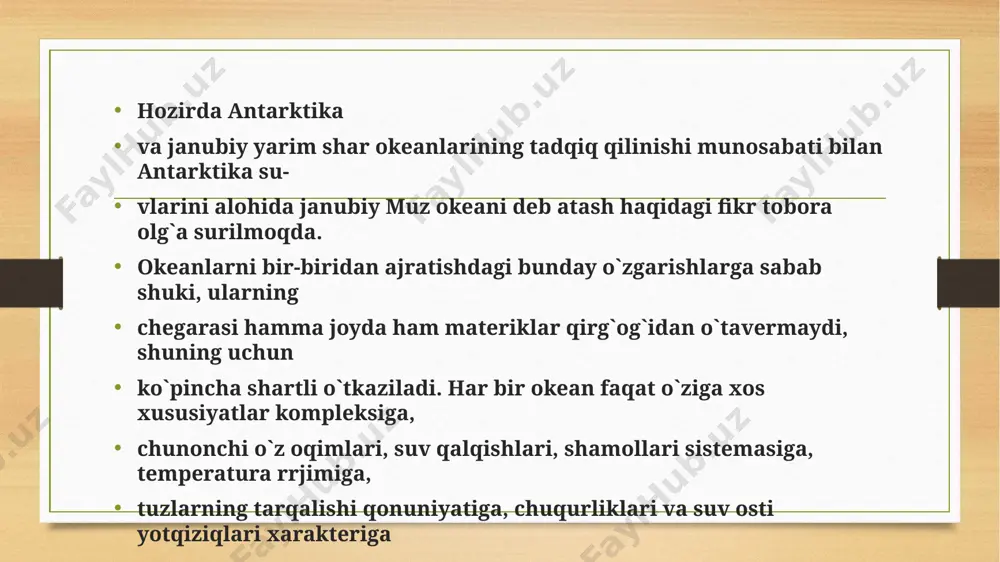 larida plank- tonlar ko‘p. planktonlar orasida kechasi nur sochadigan turlari bor. okean suvlarida baliqlardan sardinella, skumbriya, akula, kitlar, iliq suvlarda ulkan dengiz toshbaqalari, dengiz ilonlari, molluskalar (kalmarlar) yashaydi. dengiz sayozliklarida, mar- jon riflari atrofida organizmlar eng ko‘p tarqalgan. bu yerlarda haqiqiy suvosti o‘tloqlarini uchratish mumkin. shimoliy muz okeani. geografik o‘rni. okean shimoliy qutb atrofida joylashgan. uni ikkita materik o‘rab turadi. bering bo‘g‘izi orqali tinch okean bilan, skandinaviya yarimoroli — farer, islandiya va grenlandiya orollari — smit bo‘g‘izi — kanada arxiðelaglari orqali atlantika okeani bilan chegaralanadi. qirg‘oqlari ancha parchalangan. orollari ko‘p. maydoni 14 mln kv km. okeanni o‘rganishda pyotr i („buyuk shimol ekspeditsiyasi“, 1733 — 1743- y.), m. v. lomonosov (xviii asrning ikkinchi yarmi), shved olimi n. a. nordensheld (1878 — 1879- y.) larning tashkil etgan ekspeditsiyalari muhim ahamiyatga ega bo‘ldi. shu- ningdek, xix asr oxirida f. nansen, s. o. makarov (1899- y.), r. piri (1909- y.) shimoliy qutbni birinchi bo‘lib …