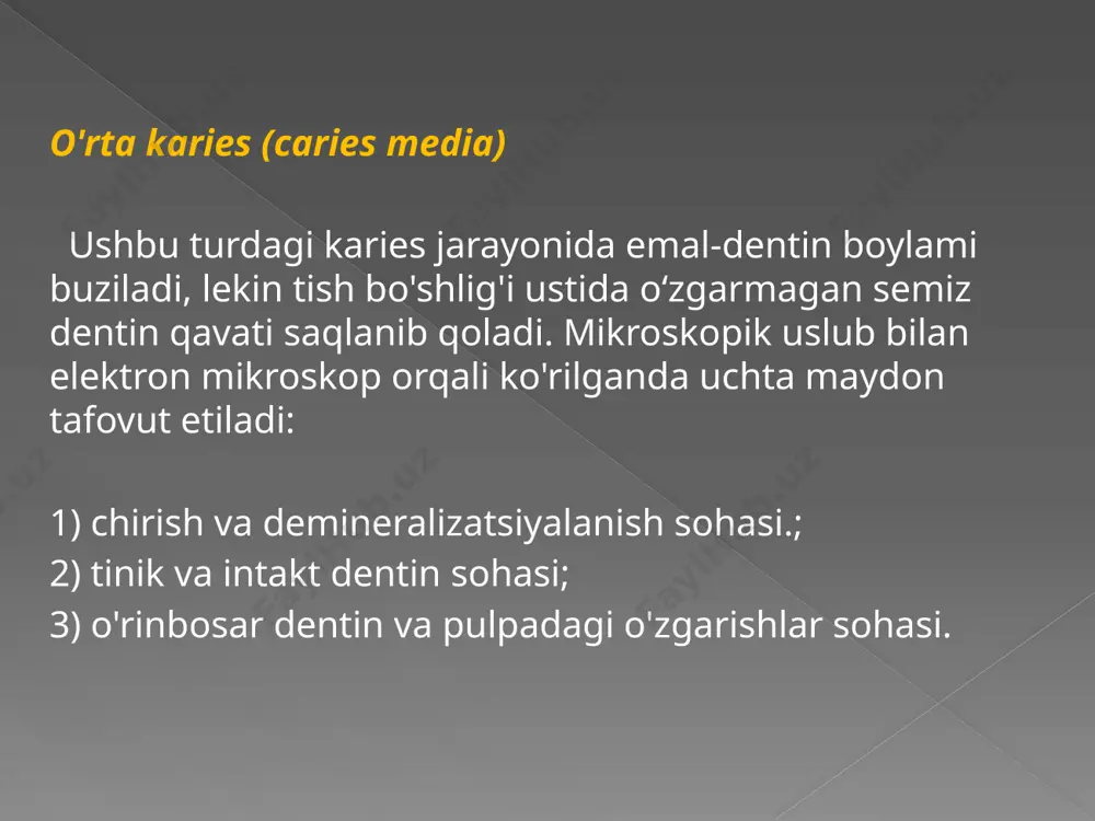 dentin zonasi. bu karioz dentin zonasi qisman yumshagan boʻlib, uning demineralizatsiyasi davom etadi. lekin zararlanmagan kollagen tolalarning mavjudligi ijobiy sharoitlarda remineralizatsiyaga moyillik tug'diradi. 4-zona xiralashgan dentin. bu bakterial invaziya zonasi bo'lib, unda dentin kanalchalari kengaygan, bakteriyalar bilan to'yingan bo'ladi. dentinning kollagen tolalari fermentativ ta'sirga duch kelib, asl holatiga qayta olmaydilar. bu zonada reminera-lizatsiya kechmaydi va bu zonani doimo olib tashlash lozim. 5-zona infitsirlangan dentin. bu zonada mineral kompanent va kollagenning normadagi tarkibi bo'lmaydi. infitsirlangan dentin zonasini to'liq olib tashlash sifatli restavratsiyani qilish uchun amalga oshiriladi va infeksiya o'chog'ining keyingi qavatlarga tarqalib ketishini bartaraf etadi. o’rta karies o’tkir o’rta karies surunkali o’rta karies o‘rta o‘tkir karies shikoyatlar sovuq ovqat qabul qilganda paydo bo‘ladigan og‘riq, ta’sir etuvchi omil bartaraf etilgach tezda yo‘qoladi; kariyes bo‘shlig‘ining mavjudligi (bo‘shliq ko‘rinadigan sathlarda joylashganda). kasallik anamnezi – kariyes bo‘shlig‘i bir necha hafta avval paydo bo‘lgan. o‘rta o‘tkir karies ob’yektiv tekshirish:: ko‘zdan kechirish.tishlarning chaynash sathida joylashgan bo‘shliq sohasida …