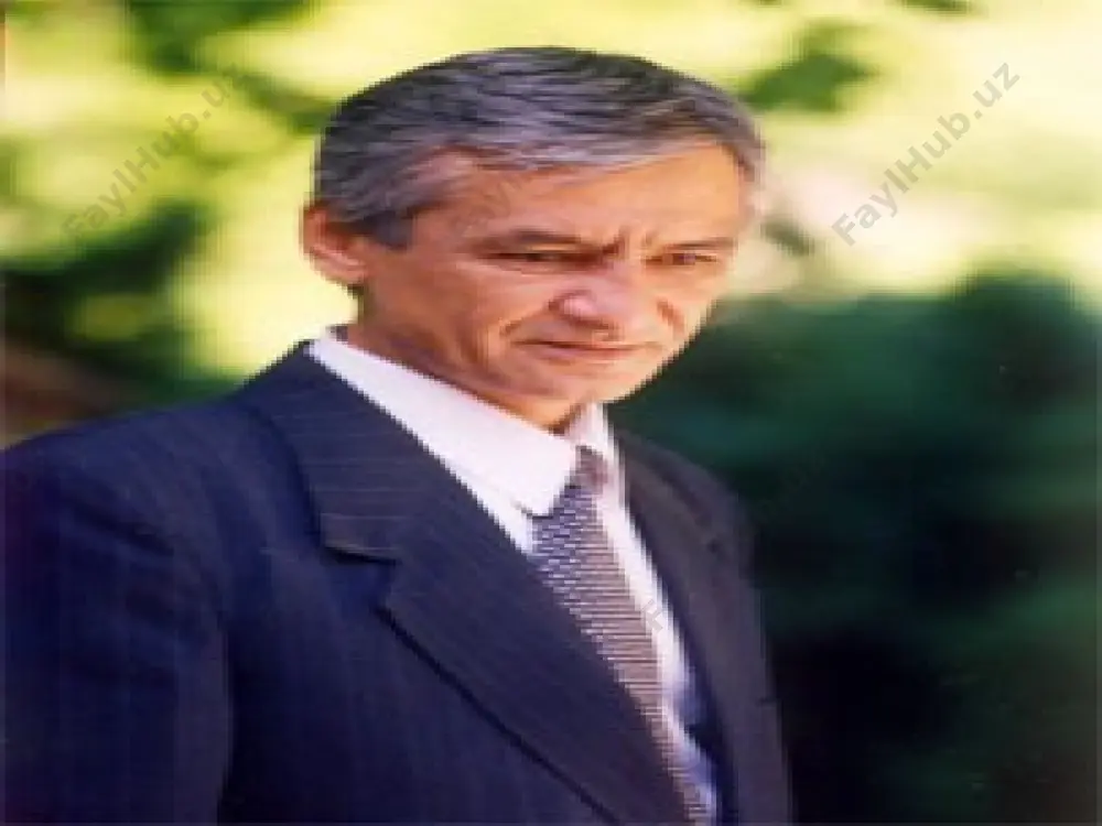 otajonim bor. ota desam, bag'ri-dilim yonaverar, kunim yonar, oyu yilim yonaverar, mozoriga qo'ygan gulim yonaverar, tutunlarga to'lib ketgan osmonim bor. esaversin jannatlardan kelgan nasim, momo yerim, o'zingsan eng muqaddasim, bag'ringda jim tinglab bu tun jon nafasim, ruhimni allalab yotgan jahonim bor. odam bo'lib bir odamni tushunmaslar, ko'zingda yosh ko'rib ham goh o'kinmaslar, bosgan izim poylab yurgan ey, nokaslar, qabrdan qo'l cho'zib turgan qalqonim bor... men otamdan qolgan erkin sado-sasman, qonimga yot navolarga qayrilmasman, o'lgunimcha endi undan ayrilmasman - o'z otamdek bo'lib qolgan imonim bor. armonim bor, bu dunyoda armonim bor, keng dalada gullar bosgan o'rmonim bor, qizg'aldoqlar bosh egib qon yig'lab turgan bu makonda mening ham nurjahonim bor. qo'yabering... shamol sabab, ehtimol, tunda eshik g'ichirlar. boshlanadi, qishloqda shunda pichir-pichirlar. sizga nima? siz uxlang, hech ishingiz bo'lmasin. kimda kimning ko'ngli bor, qo'yavering, o'ynasin... oshiqlarim - oshiqdek mayli, ko'ngil xushlasin, ikki oshiq istasa, shamol bilan mushtlashsin. o'ksimasin qiz qalbi, yigit rayi o'lmasin, …
