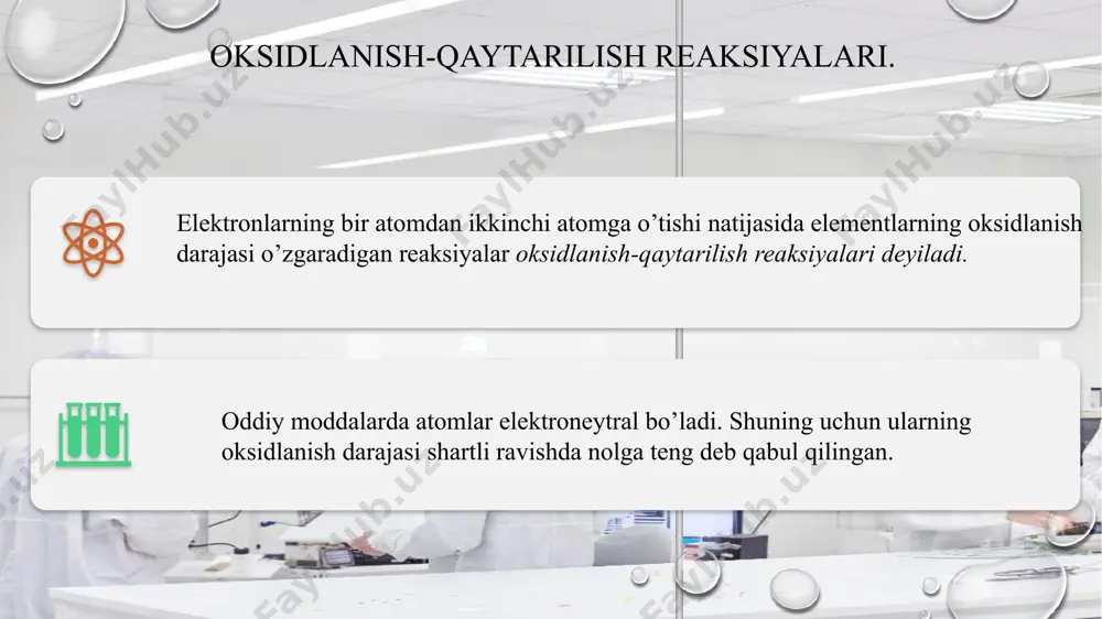 ionlar mavjud bo‘lganda, cn- potentsiali -0,83 v ga teng bo‘ladi, bu [co(cn)₆]³⁻ komplekslarining yanada barqarorligini isbotlaydi. kompleks shakllanish holatida qo’shilgan oksidlanish-qaytarilish tizimining potentsiali sezilarli darajada pasayishi mumkin. ushbu hodisa, masalan, oltinni boyitishning texnologik jarayonida qo‘llaniladi. ma’lumki, normal sharoitda oltin havodagi kislorod bilan oksidlanmaydi, bu quyidagi tizimlarning standart oksidlanish-qaytarilish potentsiallari qiymatlariga mos keladi: [au+∙aq] + ē = au + aqua φ˚ = 1,69 b . o₂ + 4h₃o⁺ + 4ē = 6h₂o φ˚= 1,23 b . shu bilan birga, metallik oltinni kislorodni o’z ichiga olgan siyanid eritmasi bilan qayta ishlash oltinni kompleks ion [au(cn)₂]⁻ sifatida eritmaga o’tkazadi. 4au + o₂ + 8cn⁻ + 2h₂o=4[au(cn)₂]⁻ + 4oh⁻ kislorod oksidlovchi vosita sifatida oltinni oksidlash darajasi +1 bo’lgan ionlarga aylantiradi, ularning konsentratsiyasi komplekslanish tufayli sezilarli darajada kamayadi. kompleksning barqarorlik konstantasi; β₂= 10²⁸ mol•l. ga teng aytaylik, konsentratsiyalar [cn⁻] = 1 mol/l va [au(cn)²⁻] = 10⁻² mol/l bo‘lsin. keyin [au⁺] = 10⁻³⁰ mol/l va bu …