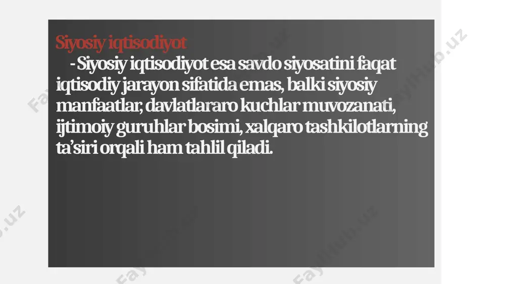 radi. 16 bundan tashqari mumtoz siyosiy iqtisod asoschilaridan biri shotland professori a. smit o‘zining “xalqlar boyligining tabiati va sabablari to‘g‘risida tadqiqotlar” deb nomlangan mashhur kitobida mamlakatlar o‘rtasidagi savdoning nazariy modelini yaratishga katta e’tibor beradi. mamlakatlar geografik joylashishining har xilligi natijasida u yoki bu tovarlarni ishlab chiqarish xarajatlari bir xil bo‘lmasligi tufayli yuzaga keladigan xalqaro mehnat taqsimoti bu modelning asosini tashkil etadi. buyuk iqtisodchi ilgari surgan konsepsiyada “sog‘lom fikr”ga tayanuvchi xo‘jalik sub’ektining maqsadga muvofiq muomala tamoyillari tashqi savdo sohasiga ko‘chiriladi. 17 ingliz iqtisodchisi d. rikardo “siyosiy iqtisod va soliqqa tortishning boshlanishi”29 asarida a. smit konsepsiyasini rivojlantirar ekan, mutlaq ustunlik yanada umumiyroq modelning xususiy holi ekanligini ko‘rsatib berdi. bu model “nisbiy ustunlik” nazariyasi nomini oldi. a. smit mumtoz yo‘lining davomchisining g‘oyalariga ko‘ra, alohida olingan mamlakatda hamisha shunday bir tovar topiladiki, uni ishlab chiqarish, jahondagi o‘rtacha xarajatlar darajasida boshqa barcha tovarlarni ishlab chiqarishga nisbatan samaraliroqdir, ya’ni nisbiy ustunlik ana shu tovarni ishlab chiqarishda …