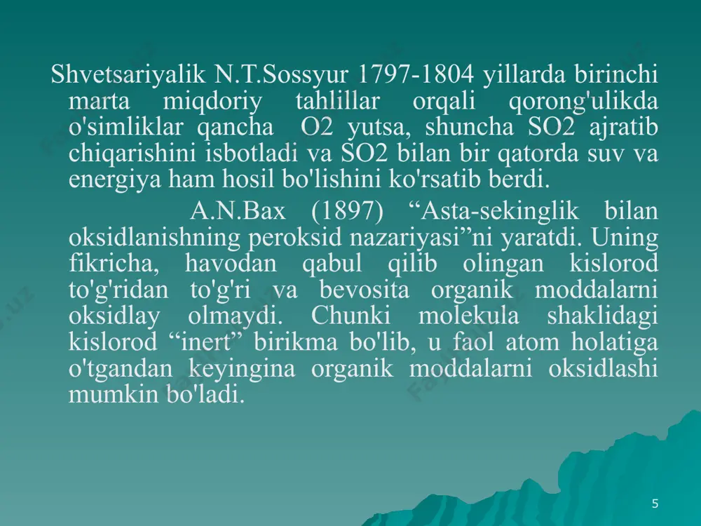 n ham bu jarayon dikarbon va trikarbon kislotalar sikli deyiladi. uni hayvonlar organizmida 1937 yilda ingliz biokimyogari g.a.krebs kashf qilganligi uchun bu jarayon krebs sikli ham deb ataladi. 1939 yilda bu tizimning o'simliklarda mavjudligini ingliz olimi a.chibnell isbotlagan. krebs sikli reaktsiyalari to'la mitoxondriyalarda sodir bo'ladigan nafas olishning asosiy yo'li hisoblanadi. 20 gliooksalat sikli 1957 yilda birinchi marta g.l.korenberg va g.a.krebslar tomonidan bakteriyalar va mog'or zamburug'larida aniqlangan. keyinchalik u moyli o'simliklarning unayotgan urug'larida va zaxira yog'lar, shakarlarga aylanishi kerak bo'lgan organlarida sodir bo'lishi kuzatildi. mitoxorndriyalarda, shuningdek, hayvon hujayralarida ham bu sikl hosil bo'lmaydi. glioksilat sikli hujayradagi maxsus organoid - glioksisomalarda sodir bo'ladi. 21 glioksilat sikli asosan moyli o'simliklarning nafas olishidagi aerob bosqichida krebs sikli o'rnida sodir bo'ladi. chunki u krebs siklining ma'lum miqdorda o'zgargan yo'lidir. umuman, glioksilat sikli zaxira yog'larni sarflaydi va yog'larning parchalanishida oraliq modda - atsetil hosil bo'ladi. 22 nafas olishning pentozafosfat sikli glikoliz va krebs sikli bilan bir …