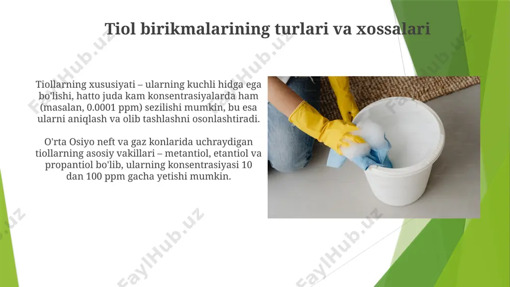 tadqiqotlar rossiyaning sibir mintaqasida joylashgan neft-gaz konlarida tiollarni qayta ishlashning yangi usullarini rivojlantirishga bag'ishlangan tadqiqotlar, -40°c haroratda ham samarali bo'ladigan yangi adsorbentlarni yaratishga qaratilgan. evropa ittifoqining 7-ramka dasturi doirasida, germaniya va fransiya olimlari tomonidan amalga oshirilayotgan loyiha, gaz kondensatlaridan tiollarni ajratib olish uchun bio-katalitik usullarni qo'llash imkoniyatlarini o'rganmoqda, bu jarayonni 2 barobar tezlashtirishga yo'naltirilgan. gaz va kondensatlardagi tiollarning zararli ta'siri tiollar, xususan metantiol va etantiol, gaz va kondensatlarning hidini yoqimsiz va kuchli qilib, atrof-muhitga salbiy ta'sir ko'rsatadi va 20 km masofada ham seziladi, bu esa aholining salomatligiga tahdid soladi va rossiyaning shimoliy hududlarida muammolarni keltirib chiqaradi. gaz va kondensatlardagi yuqori konsentratsiyada (masalan, 100 ppm dan yuqori) bo'lgan tiollar, masalan, gidrogensulfid, korroziya jarayonlarini tezlashtirib, quvurlar va uskunalarga 50% gacha zarar yetkazishi mumkin, bu esa saudiya arabistoni neft konlarida katta iqtisodiy yo'qotishlarga olib kelishi mumkin. tiolni olib tashlashning kimyoviy usullari alkalin eritmalar, xususan, natriy gidroksidi (naoh) eritmasi yordamida, kanada gaz konlarida 5-10 …