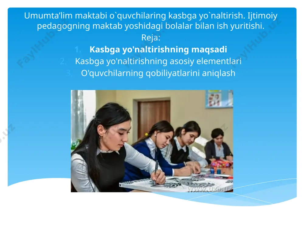 ikni oshirish: kasbga yo'naltirish o'quvchilarni faqat professional sohada emas, balki shaxsiy rivojlanish va ijtimoiy mas'uliyatga tayyorlashga yordam beradi. o'quvchilar jamiyatda faol va mas'uliyatli fuqaro sifatida shakllanadi. kasbiy malaka va ko'nikmalarni rivojlantirish: o'quvchilarda kasbiy malakalar va amaliy ko'nikmalarni rivojlantirish. bu o'quvchilarga kelajakda ishlash uchun zarur bo'lgan bilim va ko'nikmalarni o'zlashtirishga yordam beradi. kelajakdagi mehnat bozoriga moslashish: kasbga yo'naltirish o'quvchilarga mehnat bozorining o'zgaruvchan talablariga moslashishga yordam beradi. o'quvchilar yangi texnologiyalar va ijtimoiy tendentsiyalarga tayyorlanadi, bu esa ularni raqobatbardosh qilishga xizmat qiladi. kasbga yo'naltirishning maqsadi o'quvchilarga kelajakda o'zlarini qoniqarli va muvaffaqiyatli his qilish imkoniyatini yaratadi, shu bilan birga jamiyat uchun kerakli malakali kadrlarni tayyorlashga xizmat qiladi. kasbga yo'naltirishning asosiy elementlari kasbga yo'naltirish jarayoni o'quvchilarga o'zlarining kelajakdagi kasb tanlashida to'g'ri qaror qabul qilishda yordam berishga mo'ljallangan. bu jarayonning samarali bo'lishi uchun bir qancha asosiy elementlar mavjud. quyida kasbga yo'naltirishning asosiy elementlarini ko'rib chiqamiz: 1. kasbiy orientatsiya darslari va seminarlar kasbga yo'naltirish jarayonining birinchi va …