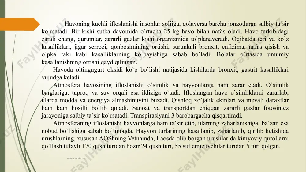 yotgan bu birikmalar yomirni kislotaga aylantiradi. so`nggi yillarda aqsh, kanada, germaniya, shvesiya, norvegiya, rossiya va boshqa rivojlangan davlatlarda kislotali yomirlar ta`sirida katta maydondagi o`rmonlar quriy boshladi. bunday yomirlar tuproq hosildorligini pasaytiradi, binolar, tarixiy yodgorliklarni emiradi, inson soligiga zarar etkazadi. ayrim hududlarda havoning harakatsiz turib qolishi oqibatida kuzatiladigan zaharli tuman “smog” insonlar soligiga o`ta salbiy ta`sir ko`rsatadi. 1952 yili 5-9 dekabrda londonda yuz bergan smog oqibatida 4000 dan ortiq kishi nobud bo`lgan. fotoximik smog deganda sanoat va transport chiqindi gazlarning quyosh nurlari ta`sirida reaksiyaga kirishib xavfli birikmalarni hosil qilishni tushuniladi. jumladan, ozon, formaldegid va boshqa birikmalarning hosil bo`lishi va miqdorining ortishi uzatiladi. yer yuzida atmosfera havosining ifloslanishini kamaytirish uchun tezlik bilan zarur choralar ko`rilishi lozim. www.arxiv.uz www.arxiv.uz atmosfera havosi inson hayoti, qolaversa tabiatdagi muvozanat uchun katta ahamiyat kasb etadi. shu bois atmosfera havosini muhofaza qilish chora-tadbirlaridan ustivori – bu ekologik ta`lim-tarbiya ishlarini olib borishdir, chunki atmosfera havosining ifloslanishi natijasida sodir bo`ladigan …