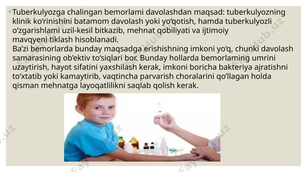 rapiya kursi ikki davrdan iborat botadi. intensiv davr: davolash kasallikning klinik belgilarini yo‘qotishga, bakteriya ajratishni to‘xtatish va doriga chidamlilikning rivojlanishini oldini olish maqsadida tuberkulyoz mikobakteriyasi populyasiyasiga maksimal ta’sir qilishga,a’zolarda infiltrativ va destruktiv o‘zgarishlami kamaytirishga yo‘naltirilgan. quvvatlovchi davr: davolashsaqlanibqolganmikobakteriyapopulyasiyasini yo‘qotishga yo‘naltirilgan. u keyingi yalligtanishli o‘zgarishlami va tuberkulyoz jarayonining involyusiyasini kamaytirishni, hamda bemoming funksional imkoniyatlarini tiklashni ta’minlaydi 3. tuberkulyozga qarshi preparatlar asosiy (1-chi qator) va zahira (2-chi qator) preparatlarga botinadi: 3.1. asosiy preparatlar (1-chi qator): izoniazid, rifampitsin, pirazinamid, etambutol, streptomitsin. ular alohida yoki kombinirlangan dori shakli ko‘rinishida beriladi. 3.2. zahira preparatlari (2,3-qator): protionamid (etionamid), kanamitsin, amikatsin, kapreomitsin, sikloserin, pask, ftorxinolonlar, bedakvilin va boshqalar. davolash strategiyasini yoritishda ishlatiladigan atamalarning izohi davolash strategiyasini yoritish uchun ko‘p ishlatiladigan atamalar: - standart davolash. dastlabki davolash sxemasini tuzish uchun individual dtt bo‘lmaganda guruhdagi bemorlar vakillaridan doriga chidamlilik tekshiruv ma’lumotlari foydalaniladi. oldindan kelishilgan guruh yoki toifadagi hamma bemorlar bir xil davolaniladi. mvdch-tb ga shubha qilingan bemorlar imkoniyatiga qarab …